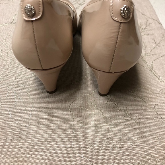Anne Klein Rosalie Nude Pump - Picture 3 of 7